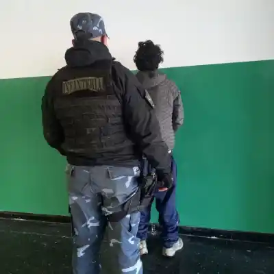 Un control de rutina terminó en detención: qué le encontraron a un joven de 19 años