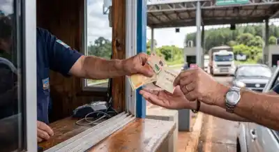 Nación quiere cobrar peaje en la Ruta 12 en Misiones y estalló la polémica: ¿impuesto encubierto?