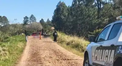 Dos muertos y un adolescente herido: el fatal choque de motos en Arroyo del Medio