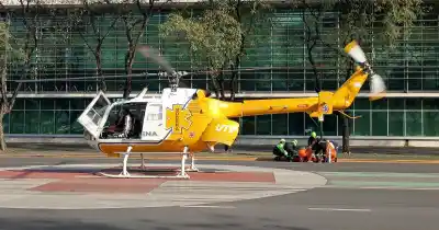 Terror en Puerto General San Martín: joven motociclista terminó en helicóptero tras chocar contra un camión