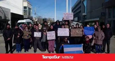 El reclamo que incomoda: estudiantes del IPES exigen un edificio propio y no piensan mudarse