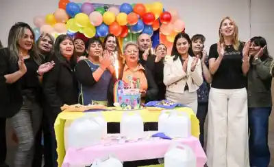 El emotivo recorrido del Intendente por dos instituciones históricas de Madryn: ¿qué las hace únicas?