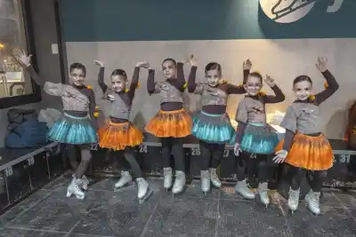La noche en que 80 patinadores convirtieron el hielo en un bosque fueguino