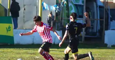 El clásico de barrio tuvo dueño: Peñarol festejó en Olmos y sueña en grande