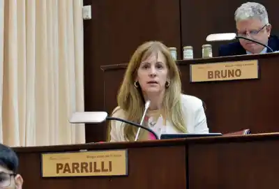 El PJ neuquino vuelve a apostar por un apellido: la hija de Parrilli ya tiene su candidatura