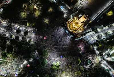 Fito Páez y una noche histórica en Rosario: el mensaje de Pullaro que resonó en el Monumento