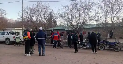 Tomaron una escuela en Cóndor Huasi: los padres quieren saber qué pasó con los fondos del comedor