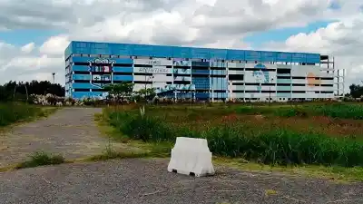 El predio del vacunatorio de Pilar que hoy es un basural: la Justicia se lo devolvió a un acusado de lavado