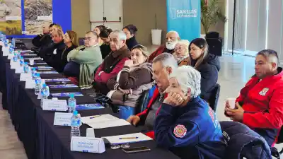 Bomberos de San Luis se capacitan para no perder un subsidio de $95 millones