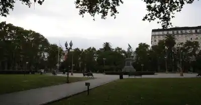 Explosión en el subsuelo: el momento de pánico que vivieron los vecinos de un edificio frente a la plaza San Martín
