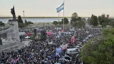 Paros universitarios en Santa Fe: la UNR y la UTN desafían a Milei con nuevas medidas