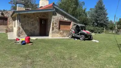 Tragedia en un barrio privado de Córdoba: una adolescente de 17 años murió tras volcar con un UTV