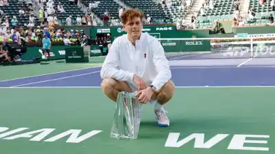 El ranking ATP se sacude: un nuevo campeón acecha al número uno y un argentino vuelve a rugir