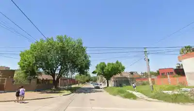 Escapó de su captor en el oeste rosarino: la tenía encerrada y vigilada con cámaras