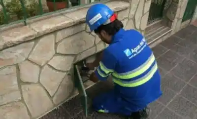 El ENRESP ratificó el aumento del agua y las cloacas para agosto: ¿qué pasó con el reclamo de Protectora?