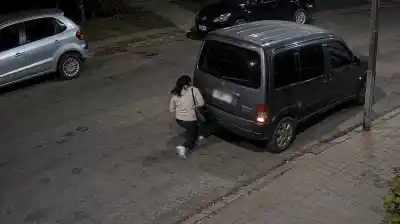 Denunció un violento accidente, pero las cámaras la desmintieron: la Justicia la obligó a pagar todo