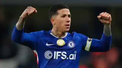 El City vacía su mediocampo y pone la mira en Enzo Fernández: la nueva oferta que prepara
