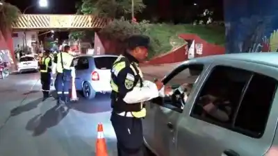 Festejos que terminaron mal: 84 conductores alcoholizados y 6 locales clausurados en Jujuy