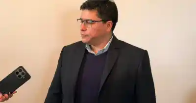 Vidal en Piedra Buena: anunció obras millonarias y cargó contra el kirchnerismo con dura advertencia