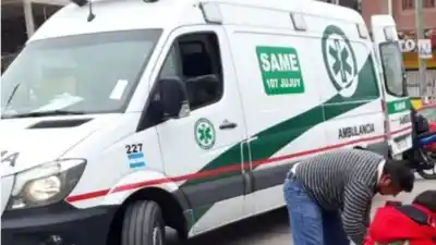 Atropelló a una jubilada y escapó: la Policía busca al repartidor que la dejó tirada en la calle