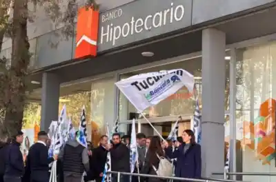 El Banco Hipotecario cierra su histórica sucursal y La Bancaria responde con un paro total