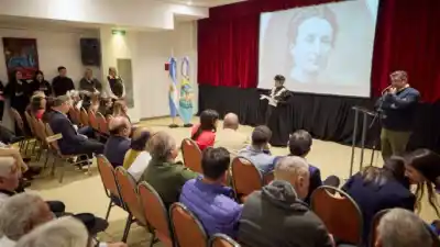 Padres lasherinos fueron distinguidos en un emotivo homenaje por el Día del Padre Sanmartiniano