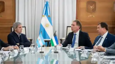 El traspaso de las rutas 22 y 151 ya es oficial: los intendentes del Alto Valle salieron a bancar a Weretilneck