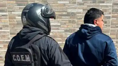 Agredió a un empleado de EC SAPEM en plena vía pública y la Policía lo detuvo