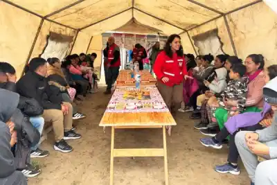 Un fin de semana inolvidable: la Cruz Roja llevó magia y juegos a los niños de Pozo Mositoj