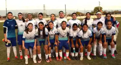 Las chicas del Federal que dejaron todo: dos equipos de Catamarca avanzan con autoridad