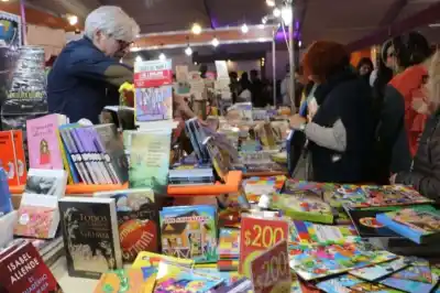 La Feria del Libro 2026 en Neuquén: fechas, invitados y un homenaje a Borges que no te podés perder