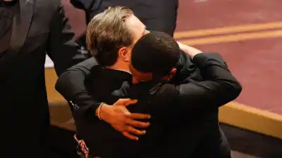 Oscar 2026: El gesto inesperado de DiCaprio con su rival que conmovió a Hollywood