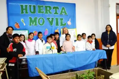 ¿Qué esconde la Huerta Móvil que armaron estos chicos de La Católica?