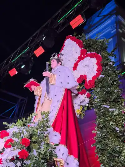 La medianoche que San Luis del Palmar despertó: así fue el arranque de los festejos patronales