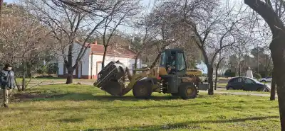 Limpieza en la Estación: el plan que transformó un sector abandonado de Intendente Alvear
