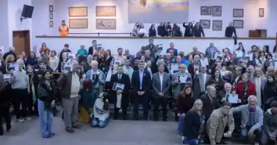 El emotivo homenaje a los padres que dejó una enseñanza: lo que pasó en la Ciudad de Mendoza