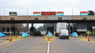 El peaje Paraná recaudó 453 veces más que hace 14 años: ¿cuánto pasó a cobrar?