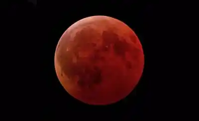 Madryn se prepara para una cita única con la 'Luna de Sangre': todos los detalles para no perderse el fenómeno