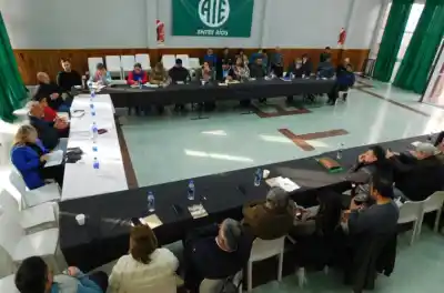 La estrategia que denuncia ATE para dejarlo sin poder de negociación