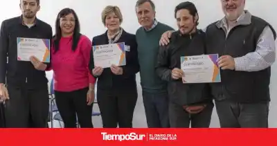 Entregaron certificados a 37 emprendedores: el detalle que nadie contó
