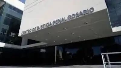 El asesinato de un soldadito en Ludueña queda impune: el tribunal absolvió a los dos acusados