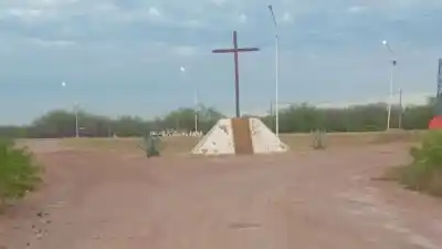 Alerta en Añatuya: El monitoreo policial captó algo inusual cerca del monasterio y lo que pasó después conmovió a los agentes