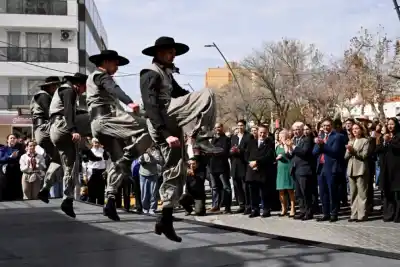 La celebración que unió a San Luis por sus 432 años: una caminata que terminó en fiesta