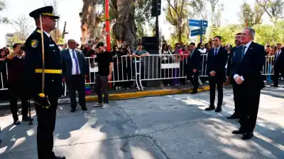 El gobernador Suárez encabezó los festejos por los 74 años de la Policía provincial