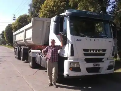 Quequén: Un camión se movió solo y el desenlace fue fatal para su conductor