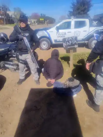 Un control de rutina en Resistencia terminó con un hallazgo que llamó la atención de la policía