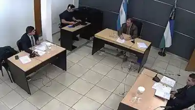 Robó un parlante y pidió un insólito favor a la víctima para devolverlo en Cipolletti