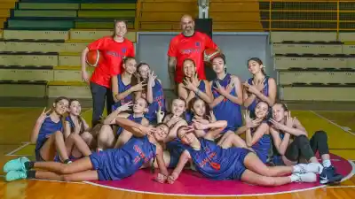 Invictas y con sed de gloria: las chicas U13 de Santa Fe ya están en la final nacional