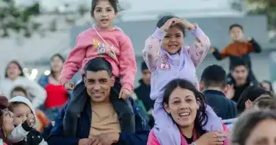 El festejo que reunió a miles de familias en el Predio Ferial