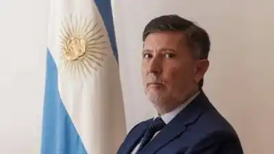 El jefe de la SIDE evitó responder y negó detenciones: los silencios que marcaron la Bicameral